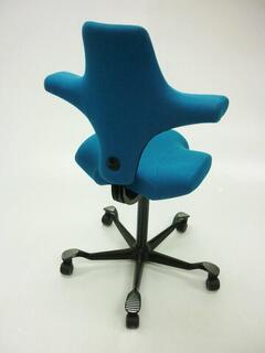 HAG Capisco 8106 turquoise posture chair