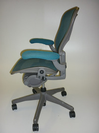 additional images for Herman Miller Aeron in Aqua green 