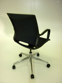 additional images for Boss Kara mesh meeting chair   (CE)