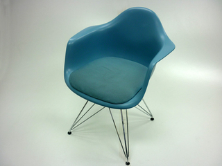 Eames DAR chair by Vitra