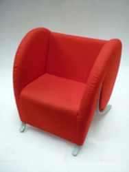 additional images for Virgola by Arflex in red fabric (CE)