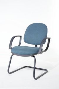 additional images for Verco Apollo 266 cantilever frame meeting chairs