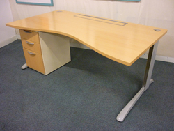 additional images for Steelcase 1800x1000/800mm beech double wave desks