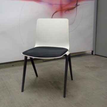 Brunner A-Chair Black & White